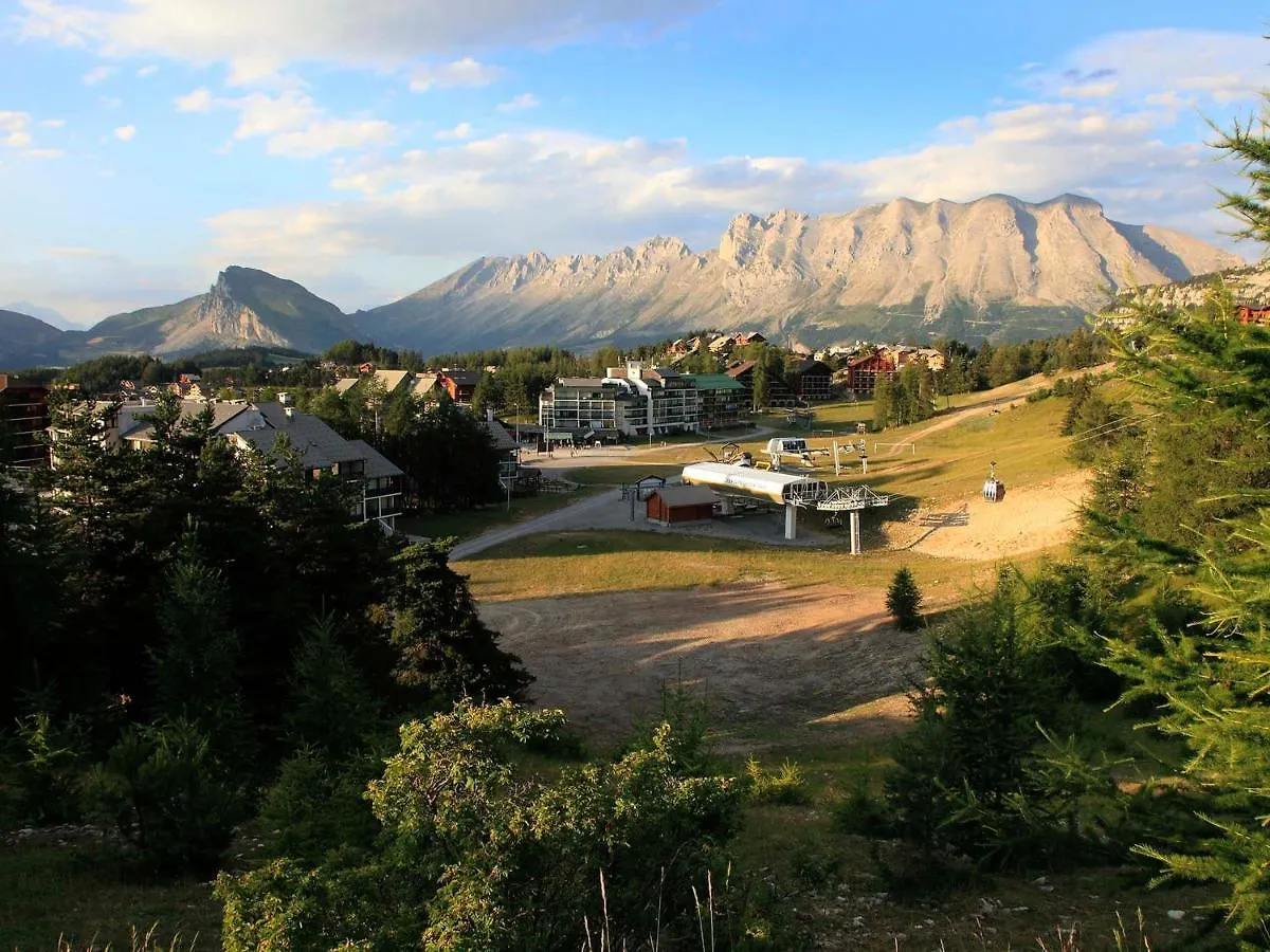 Chalet Duplex 3 Pieces Pour 7 Pers. Avec Terrasse Et Parking Gratuit - Fr-1-504-79 Le Devoluy